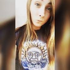 Kayla Dyer's Instagram, Twitter & Facebook