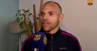 Has bibliographies of your favorite authors and series characters. On 1 To 10 Scale How Much Do Chris Brown And Martin Braithwaite Look Alike Tribuna Com