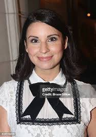 Polly Heath's Instagram, Twitter & Facebook