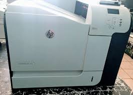 Der hp laserjet pro m12w ist ein kompakter schwarzweiß laserdrucker, der nur wenig platz im büro oder zuhause einnimmt. Panaikinimas Mentorius Zavinga Color M551 Yenanchen Com