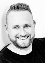 Mark Everitt, Actor/Singer/Presenter