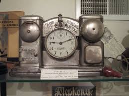 Darcie Mfg Co 1889 1908 Flashlight Electric Alarm Clock Bank Light Clock Old Things Decor