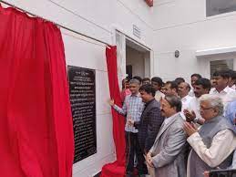 Ronaldo casually cost coke $5 billion by slightly moving some bottles. Krishna Byre Gowda ×'×˜×•×•×™×˜×¨ A New Government School Building Inaugurated In My Constituency At Navarathna Agrahara Village Jala Thanks To Mr Ronaldo Colaco Who Has Sponsored The School Construction And The Dodda