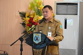 Serahkan Sertifikat Tanah Secara Simbolis, Bupati Apresiasi Pertanahan  Kabupaten Paser Dalam Pelaksanaan Program PTSL 2024