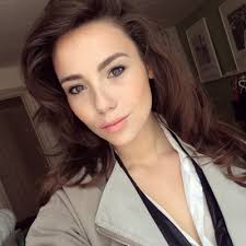 Gwen Van Poorten Fhm500