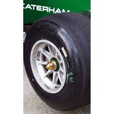 Alibaba.com offers 1603 f1 wheel nut products. Caterham Ct05 F1 Car Wheel Nut Retainer 2014 Florian Talou Derible
