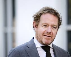 Geen meerderheid voor strenge asielwet in Eerste Kamer, kabinet moet aan de  bak