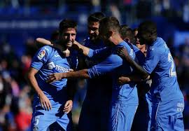 Juan torres ruiz (lebrija, 1989), más conocido como cala, disputa su segunda temporada en el cádiz , club en el que ya suma 37 encuentros. Juan Cala Zimbio