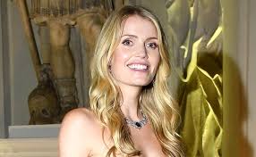 Jul 26, 2021 · when model lady kitty spencer married retail tycoon michael lewis it was always destined to be a fashionable affair. Nc2suqqz6 Vnpm
