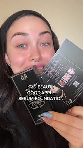 NUOVO FONDOTINTA VIRALE DI @KVD BEAUTY: Recensione e Applicazione