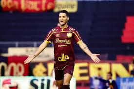 Kariyer sayfasında thiago neves augusto isimli futbolcunun sezon bazında takımının yer almış olduğu turnuvalardaki maç, gol, asist, sarı kart, kırmızı kart, oyuna girme, oyundan alınma. De Volta Thiago Neves Projeta Confronto Com Corinthians Nao E Nenhum Bicho Papao Folha Pe