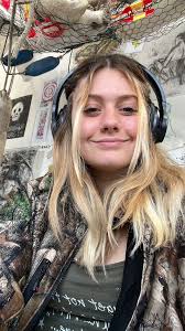 ✨ Looking for Accommodation in Falmouth (September 2025) ✨ Hi everyone! My  name's Chloé I'm 20, and am starting at Falmouth Uni this September and my  course is