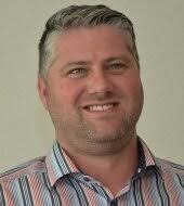 Strom vom Dach: Solarbauer hat alle Hände voll zu tun