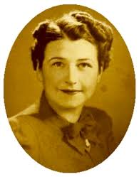 Mothers of Invention: Ruth Graves Wakefield (Toll House Cookies)