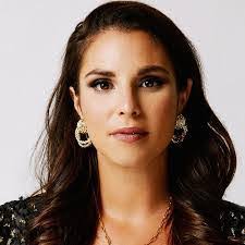 Clarissa Booth's Instagram, Twitter & Facebook