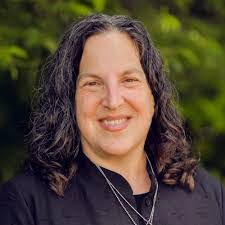 Jennifer Millman's Instagram, Twitter & Facebook