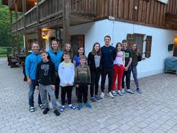 Schon einiges möglich franziska preuß hat simon schempp nach dessen karriereende nicht getröstet. Auf Du Und Du Mit Franziska Preuss Und Simon Schempp Ski Zunft Uhingen 1963 E V