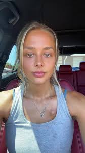 Was Bailey Hutchins Vaccinated