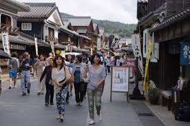 「犬 伊勢参り」の画像検索結果