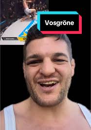 Kampfsport mit Frederic Vosgröne im Oktagon