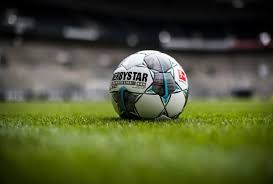 A borussia monchengladbach coach was ordered to taking charge of women's training sessions as punishment for abusing officials. Bundesliga Monchengladbach Players Accept Pay Cuts During Coronavirus Pandemic Football News India Tv