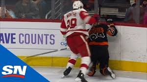 Detroit red wings @ toronto maple leafs 12/21/19 subscribe for all the best nhl game highlights from each day that you didn't catch on the official recaps. Mantha Slams Giroux S Head Into Boards From Behind Youtube