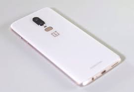 The highly anticipated oneplus 7 pro is now available in malaysia. Oneplus 6 In Silk White Is Now Available In Malaysia Soyacincau Com