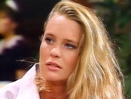 To avert a hostile takeover of capwell enterprises by the mob, she allied herself with ric castillo and had a brief flirtation with him. Kelly Capwell Tumblr Posts Tumbral Com
