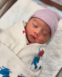 Miss Winnie Marie Le Vo was born 1/28/25 at 9:13pm, and our hearts are  overwhelmed in the best way possible with a love we didn't know we needed 💗