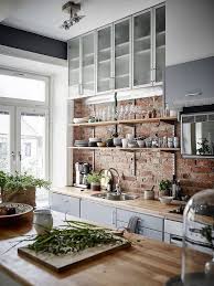 Read on to learn more about the advantages of choosing a high gloss kitchen cabinet when upgrading your kitchen. Kitchen Cabinet Materials Pros And Cons By Aco Aco
