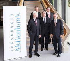 Das in augsburg ansässige bankunternehmen hat sein. 10 Jahre Augsburger Aktienbank Und Lvm Versicherung Augsburg B4b Schwaben