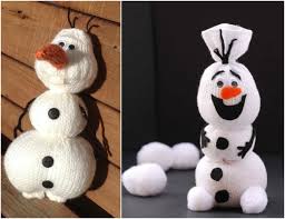 La chaîne du père noël signe son retour à l'occasion des fêtes de fin d'année. Bonhomme De Neige A Faire Soi Meme 12 Idees De Deco De Noel Fait Main