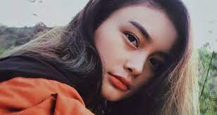 Yg pengen dekat ma dia. Cantik Banget Ternyata Ini Cewek Bandung Yang Foto Ktp Nya Sempat Viral Karena Nyaris Sempurna Jurnal Presisi