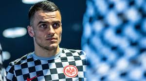 Fifa 20 tots kostic player review! Bundesliga Filip Kostic Who Is The Most Efficient Player In An Eintracht Frankfurt Shirt
