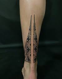 In december 2007 penguin books published mau moko, the world of maori tattoo. Maori Ta Moko Ankle Cuff Tattoo By Fern Ngatai Ankle Cuff Tattoo Cuff Tattoo Tattoos