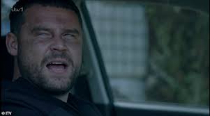 Emmerdale fans PRAISE Aaron Dingle for seemingly leaving his mother Chas  for dead after he runs over her gangster hostage-taker Harry in gripping  scenes