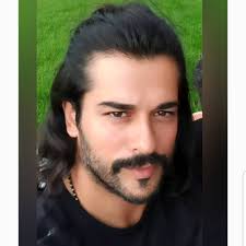 Burakozcivit يجننن Burakozcivit Burakozcivit Karasevda Kemnih Kara Sevda Nesbur Nihk Turkish Film Turkish Actors Girls Eyes