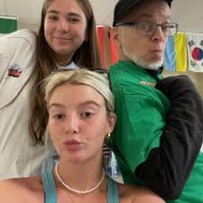 Sofia Carver's Instagram, Twitter & Facebook