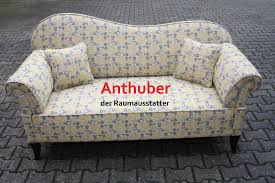 Wenn sie sich diese frage nur wegen des bezuges stellen, lautet die antwort: Polstern Polsterei Anthuber Polsterei Raumausstattung