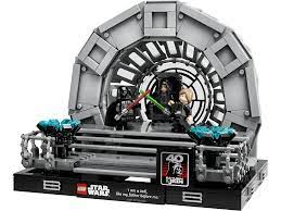 Buy LEGO® Star Wars® Emperors Throne Room Diorama 75352 Building Set (807  Pieces) | ToysRUs