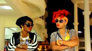 TENCE MENA ET BLACK NADIA ( FACE A FACE )