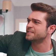 "It can't be Thalia! She's nothing but a useless housewife!" Her ex  husband, aka her childhood crush, shouted., "And the patent fee, are you  joking? Thalia? The most idiotic Harvard graduate in ...