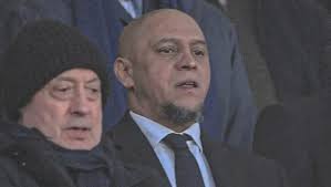 🤩 Robert Carlos' reaction to Declan Rice's free-kick goal goes viral —  Tribuna.com