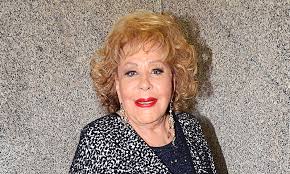 Me preocupa mucho la inestabilidad a mental de @fridasofia y lo estúpido de @gustavoadolfo un hombre que me conoce perfectamente. A Los 87 Anos De Edad Silvia Pinal Espera Emocionada A Su Primer Nieto Varon