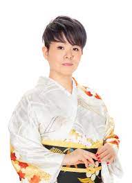 風の便りなの 人のうわさなの 愛を知らないで いてくれたならば 私は今も あなたのそばで 生命(いのち)つづくまで 夢みてたのに 今は地の果てに 愛を求め æ­Œæ€ªç£ å³¶æ´¥äºœçŸ¢ éŸ³æ¥½ã®æ—¥ ã§éŸ¿ã‹ã›ãŸã‚¸ãƒ£ãƒ³ãƒ«ã¨å›½å¢ƒã‚'ã‚‚è¶…ãˆãŸåœ§å·»ã®æ­Œå£° Musicvoice Yahoo ãƒ‹ãƒ¥ãƒ¼ã‚¹
