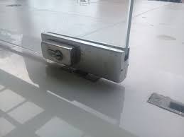 Pintu frameless + kaca tempered: Jual Termurah Us 10 Kunci Fitting Pintu Kaca Tempered Dekson Di Lapak Chyndi Baida Bukalapak