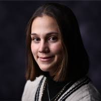 100+ "Julia Holm" profiles