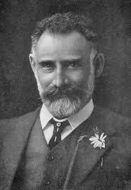 Max Hirsch's Instagram, Twitter & Facebook