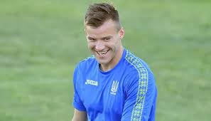 Born 23 october 1989) is a ukrainian professional footballer who plays as a winger or forward for english premier league club west ham united and the ukraine national team. Yarmolenko Otygral Svoj Pervyj Match Posle Devyatimesyachnogo Pereryva