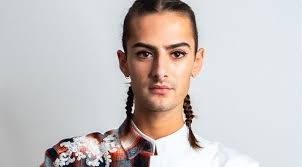 Mannequin révélé par sa participation à danse avec les stars, nouvelle star de la série ici tout commence, terence telle est désormais un habitué du petit écran. Decouvrez Les Personnages De Ici Tout Commence Le Nouveau Feuilleton De Tf1